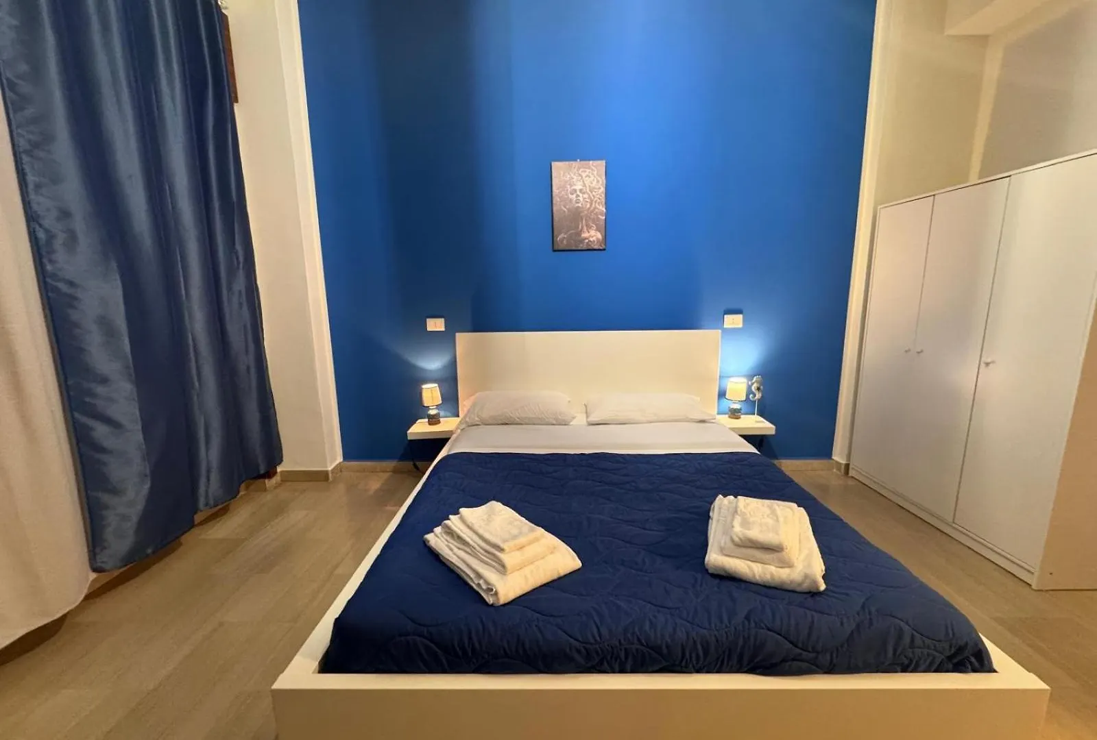 Vespro Guest House Messina Itálie